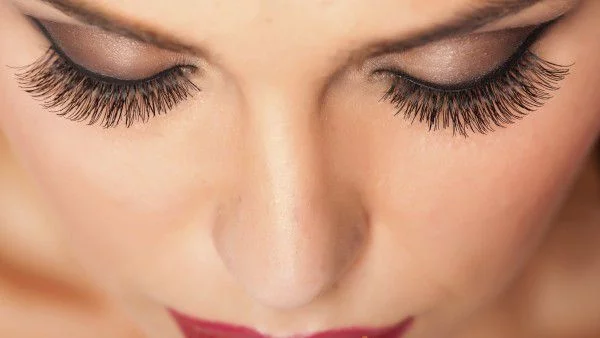 Трикове за по-красиви мигли