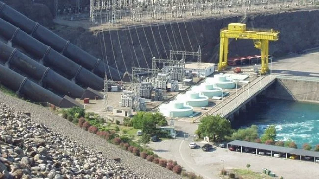 Българската ЦЕРБ ремонтира гръцката НЕК