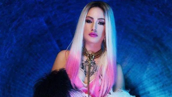 Гери-Никол: В живота съм невинно бебе