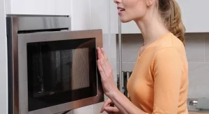 Полезни трикове за микровълновата печка