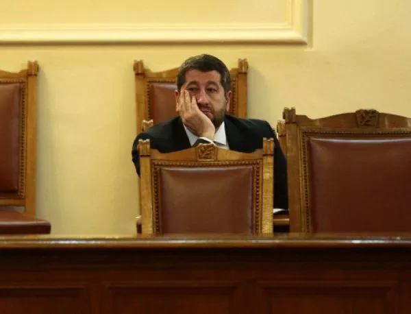 "Историческият компромис" за съдебната реформа доведе до оставката на Христо Иванов