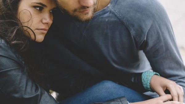 Истинската причина да не можем да напуснем неподходящите хора