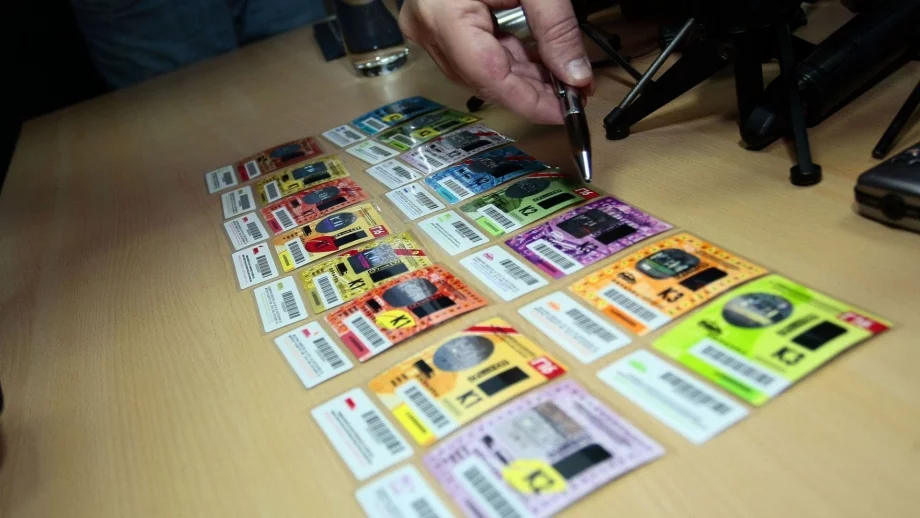 АПИ ще даде 35 млн. лева за отпечатването на винетки 