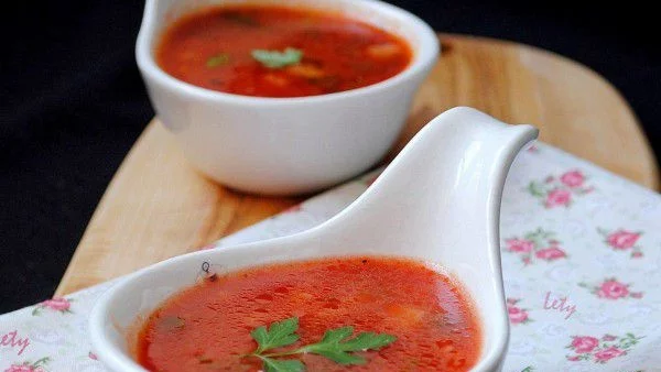 Бърза зимна доматена супа