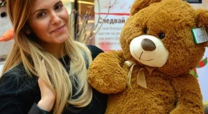 Звезди дариха детски играчки на Holiday Heroes