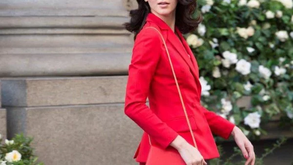 Modern Muse Le Rouge – нов дързък аромат от Estée Lauder