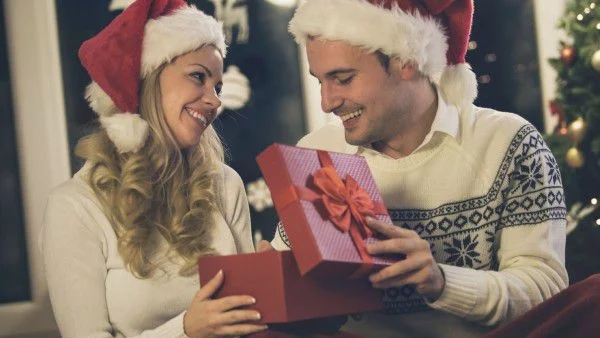 Какъв коледен подарък да изберем според зодията - 1 част