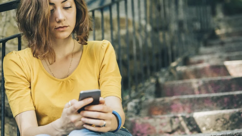 Телефонните номера ще изчезнат до 10 години 