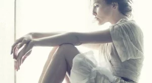 Какво научих за годините, в които се съвземах от токсична връзка