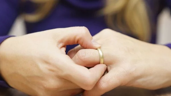 До моето "Аз" преди развода