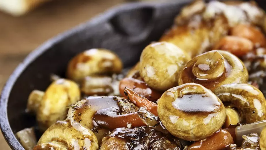 Тайната подправка на перфектните гъби с масло