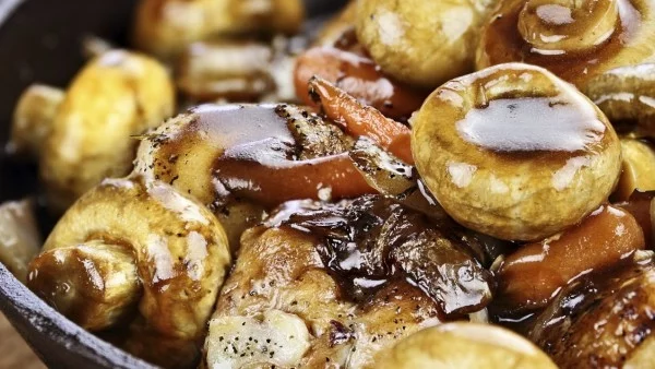 Храни, които не трябва да претопляме в микровълновата