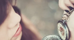 Не бързай. Дай си време