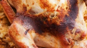 Пълнена пуйка със зеле 