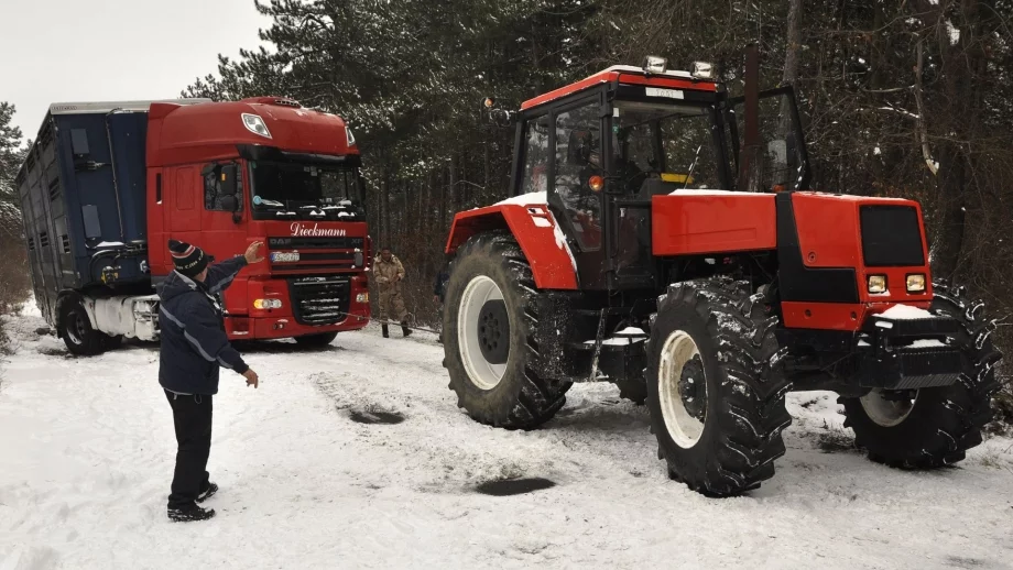 За зимна поддръжка на пътищата са отделени 80 млн. лева