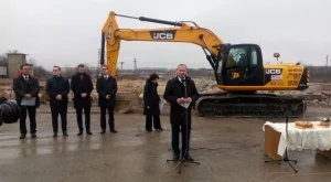 2016/01/07/0040717001452175922