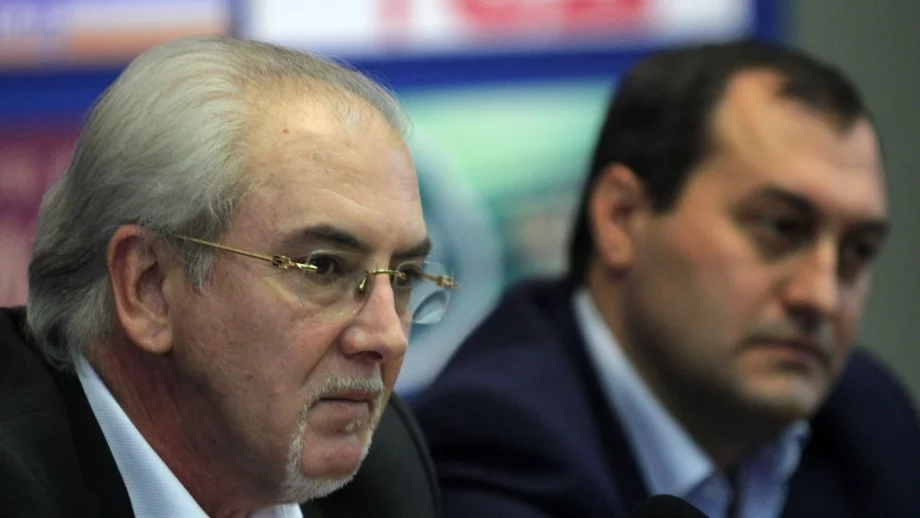 Лютви Местан поиска да му върнат шофьорската книжка