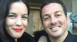 Лив Тайлър показа новородената си дъщеричка