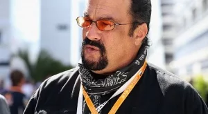 Стивън Сегал стана руски гражданин