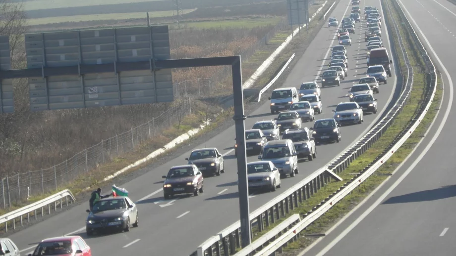 МРРБ е поискало предварително изпълнение на договора за тол системата