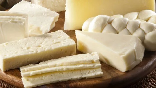 Храни от Балкана на Пролетния фермерски пазар в София