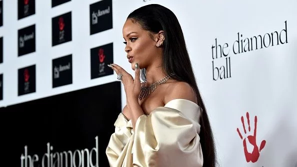 Риана е най-продаващата знаменитост