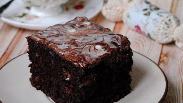 Двойно шоколадов бананов сладкиш