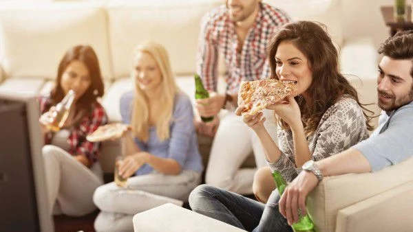 Какво да хапваме според филма, който гледаме