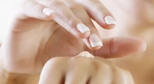 Затоплящ крем за ръце 