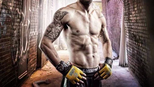 Един мъж: Деян Топалски