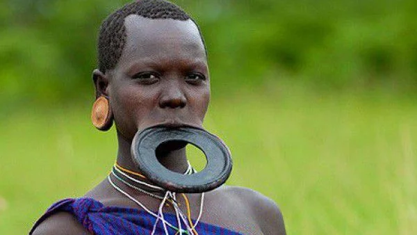 Жени от непознати светове: Зловещите жрици на смъртта