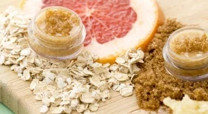 Скраб за устни с овесени ядки