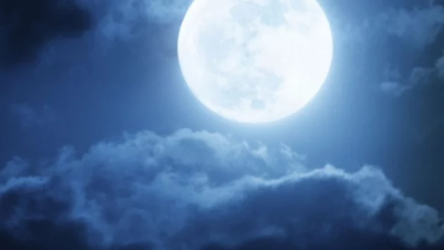 Как ще се отрази ягодовата луна на различните зодиакални знаци