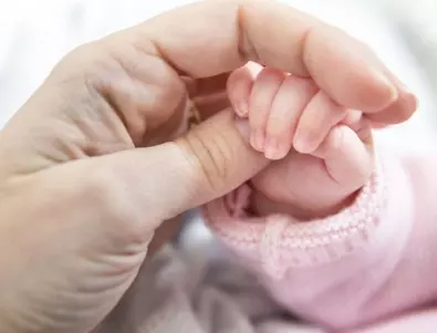 Жена с трансплантирана матка роди момиченце в Италия