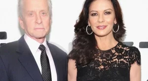 Катрин Зита-Джоунс дава брачни съвети