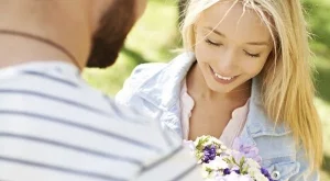 Истинските мъже подаряват цветя   