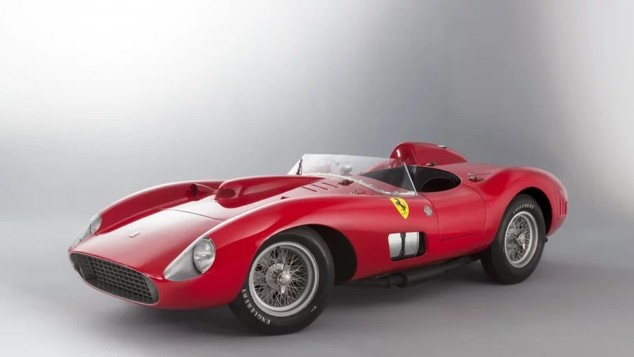 Най-скъпата кола на планетата бе продадена на търг