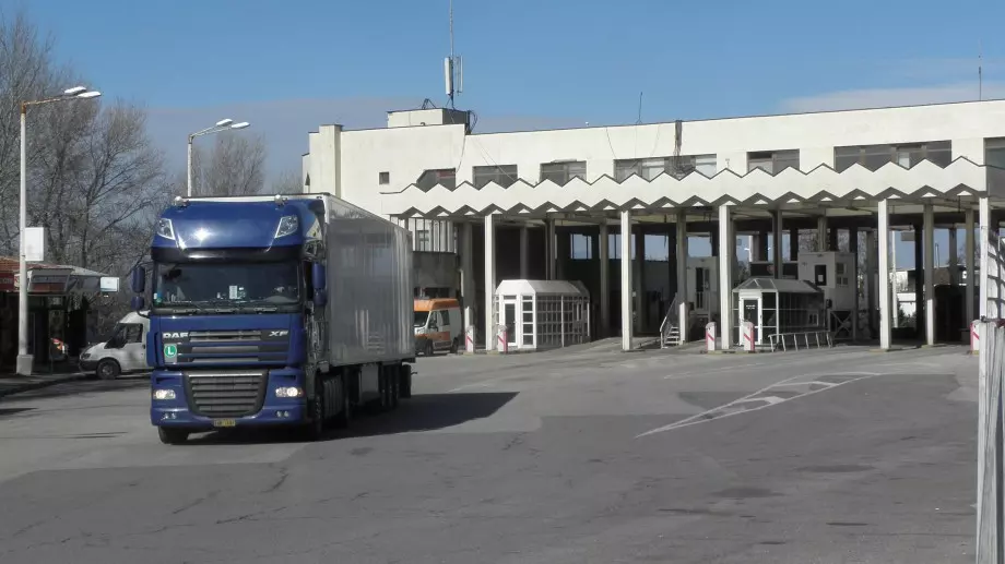 Спират на границите всички с неплатени пътни глоби