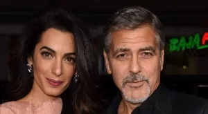 Заснеха за първи път близнаците на Джордж Клуни