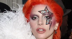 Лейди Гага с нов татус