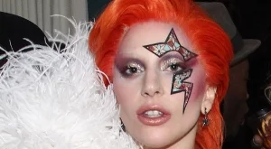 Китай забрани на Лейди Гага да влиза в страната