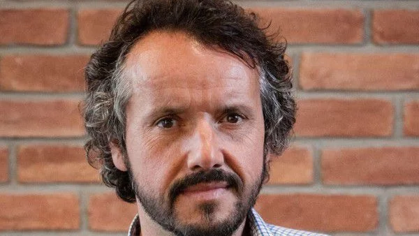 Издателството на Терзийски проговори за пиянските му изцепки