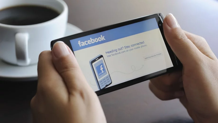 Facebook създава карти на населени места чрез изкуствен интелект 