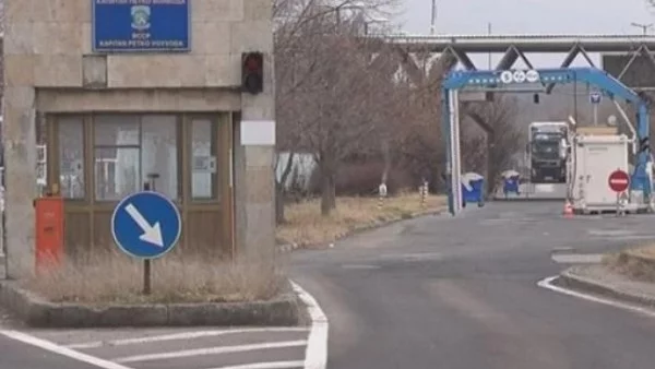 Интензивен трафик по границите на страната 