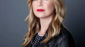 Как е изглеждала актрисата от "Анатомията на Грей" като по-млада