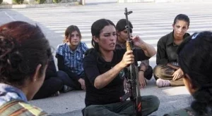 Жени от непознати светове: Автомат вместо семейство