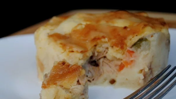 Пай с пилешко месо