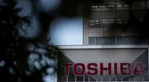 Финансовата криза на Toshiba се задълбочи 