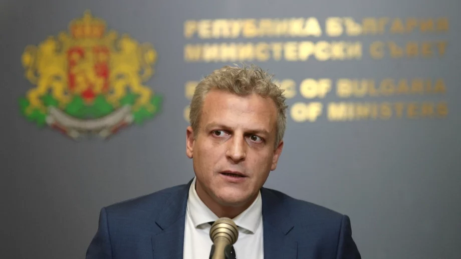 Москов: Натискът на здравния министър върху НЗОК не може да е проблем