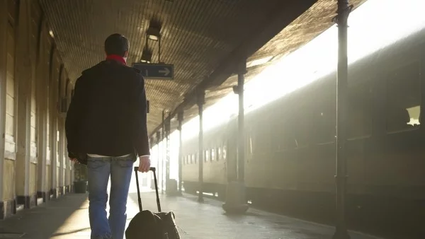 Предаваме ли сe или се отказваме?